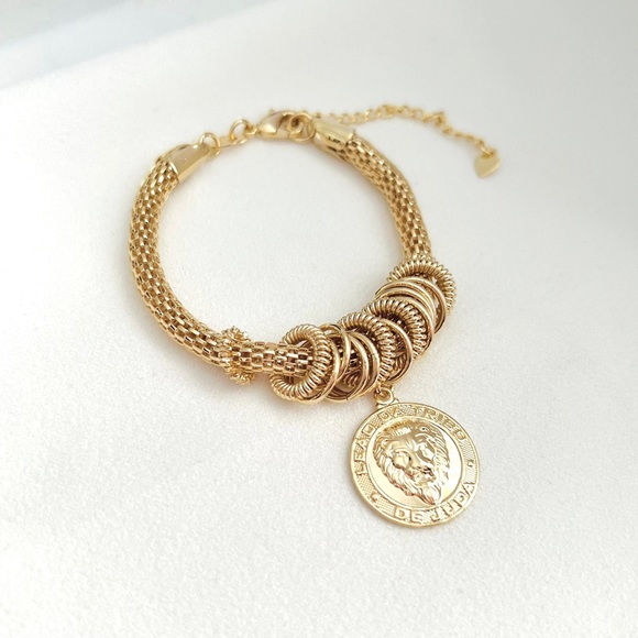 Lion Face Charm Bracelet - Picture 5 of 5